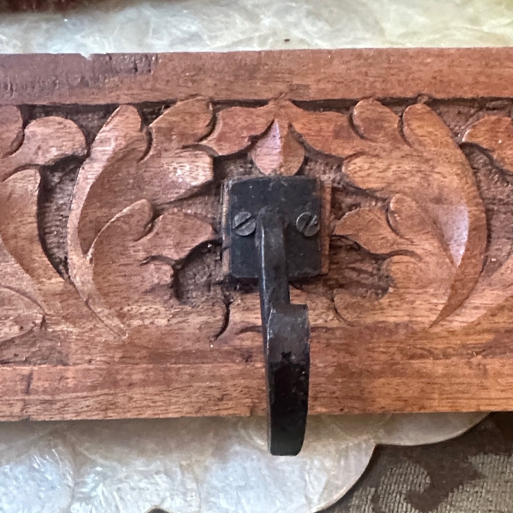 Rustic Brown Wall Hook Decor - Picture 3 of 7